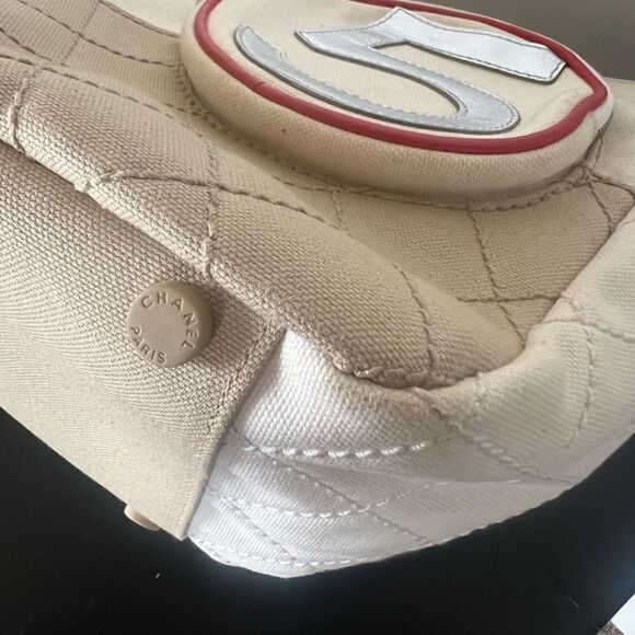 AUTH CHANEL TOTE BAG - Picture 9 of 16